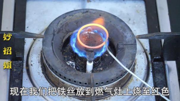 红酒怎么开瓶塞最简单没有开瓶器