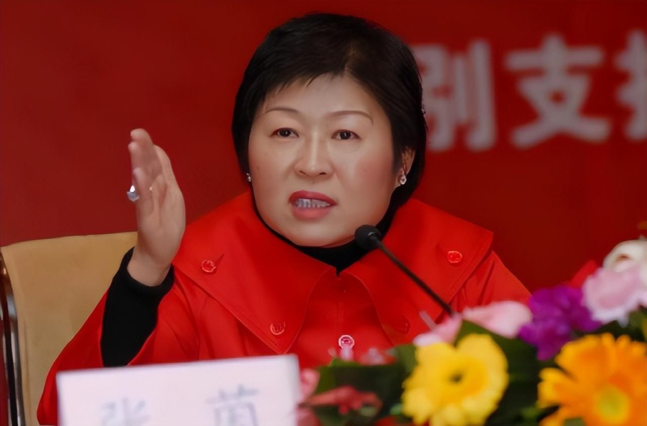 中国女首富第一是谁（中国女首富第一是谁）