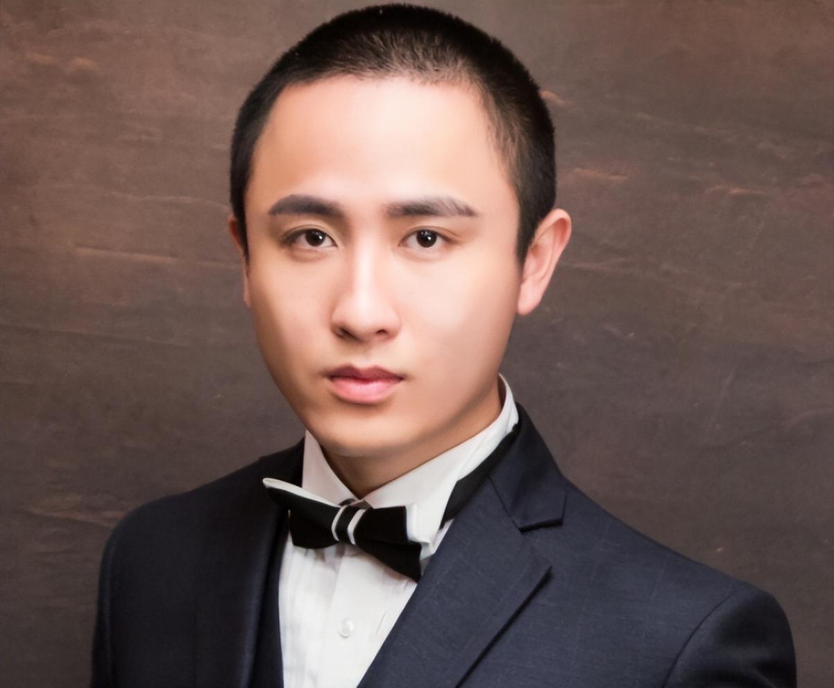 散打哥身价多少亿(散打哥是哪里人)