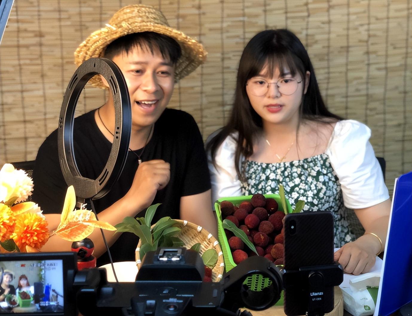 散打哥身价多少亿(散打哥是哪里人)