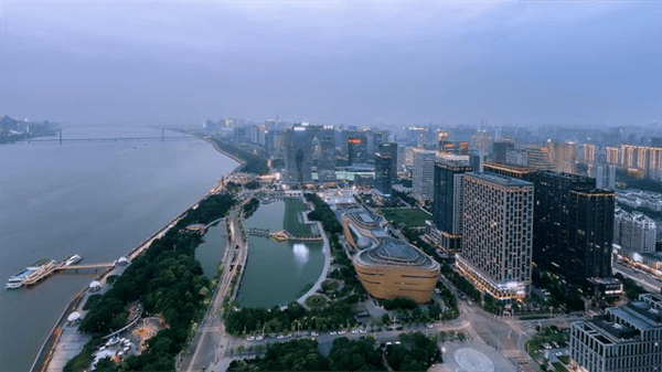杭州哪个站离西湖最近(杭州离西湖最近的高铁站是哪个)