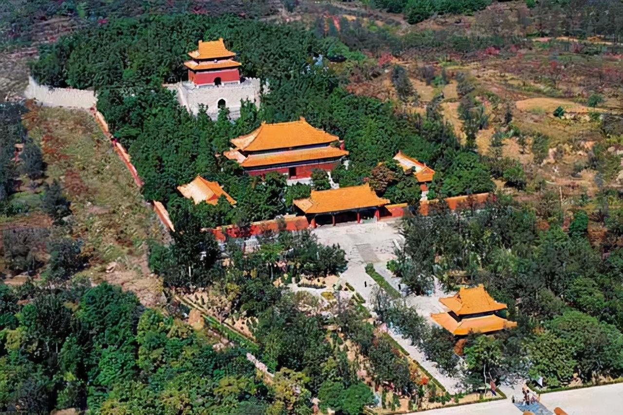 郭沫若为什么要执意挖皇陵(郭沫若挖定陵为了啥)