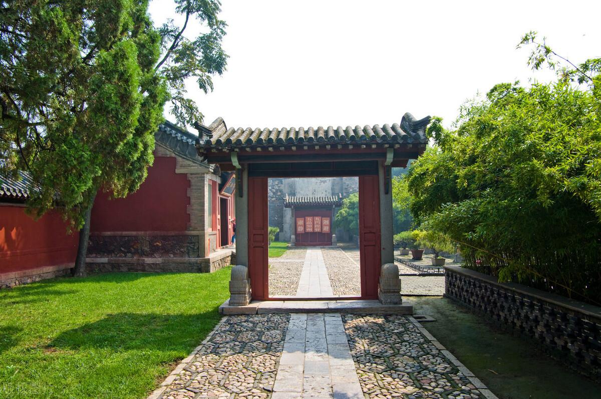 蒿里山为什么说是地府(蒿里山是地府入口吗)