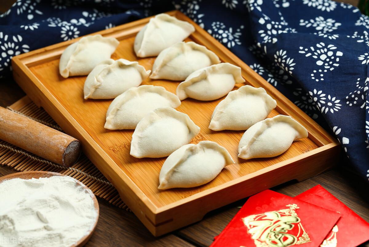 水饺一般要煮多久才会熟(水饺开水煮还是冷水煮)