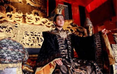 ​郭威为何传位给柴荣（郭威为什么传位给柴荣）