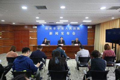 ​贿选、敲诈铁路施工者、侵吞100万土地赔偿金 巩义一“黑村长”获刑20年