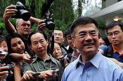 ​“两面派”骆家辉：卸任驻华大使后，常来中国“出差”，疯狂捞金