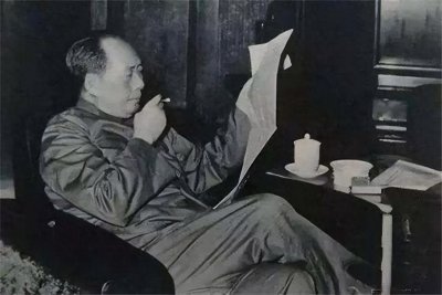 ​57年青岛会议期间，毛主席5次游览青岛，离开后说：以后还要再来