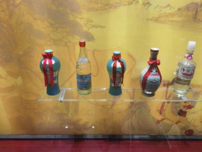 ​茅台1952封藏级价格，茅台封藏老酒52度价格