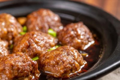 ​春节年夜饭常见28道菜谱（大年三十年夜饭菜谱）