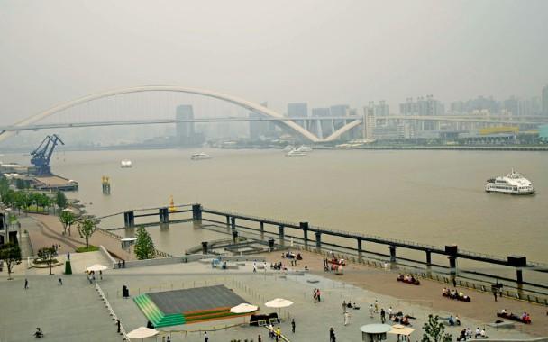 第四天：上海（市区外)-浦东新区世博园--吴淞口大桥（市区内）