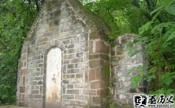 李典墓图片