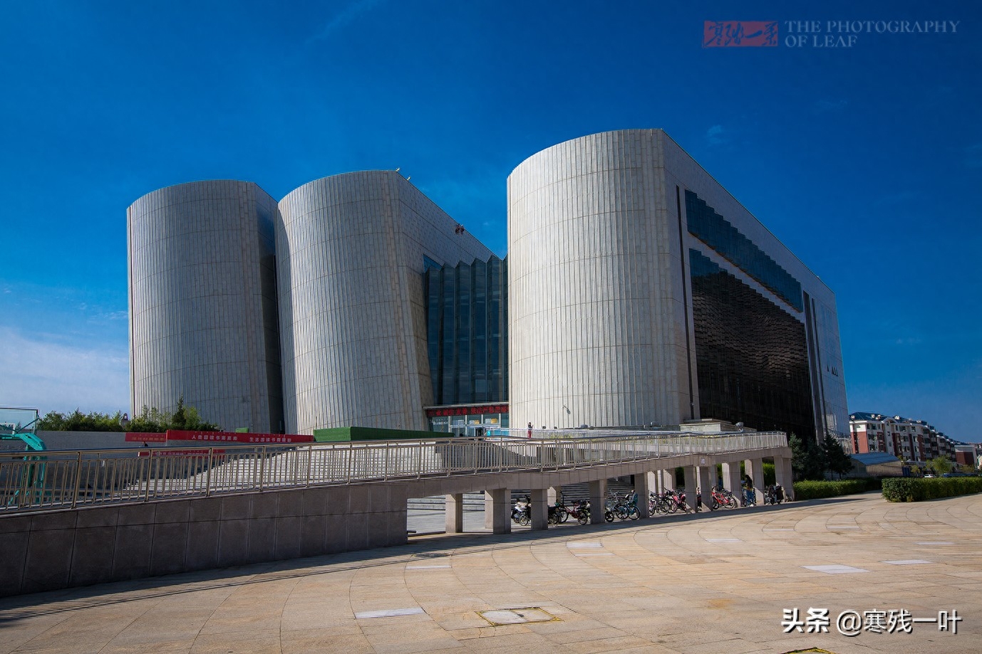 万万没想到，鬼城鄂尔多斯如今什么样？
