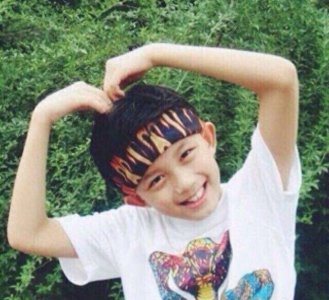 ​吴磊1226生日快乐