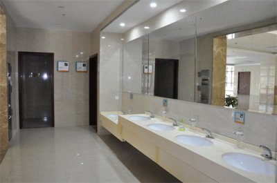 ​究竟是Washroom 还是Restroom?