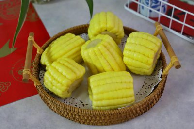 ​做馒头怎么发面才松软好吃（简单三步，新手也能做出蓬松暄软的馒头，记住小窍