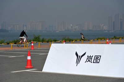​岚图缺爆款，华为帮一把?