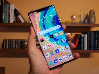 ​华为手机快捷键怎么调出来（华为手机下拉工具栏不见了）