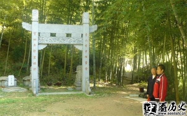 玉林通琇禅师墓