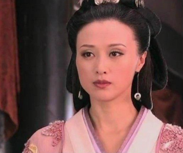 ​乾隆遇到一个算命先生，算完立马传位给嘉庆？