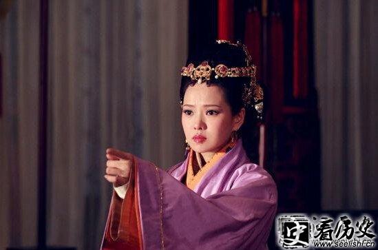 汉献帝刘协伏皇后伏寿简介 历史上伏皇后伏寿怎么死的？.jpg