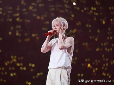 ​鹿晗演唱会，关晓彤甜蜜现身，陈赫没买到票？