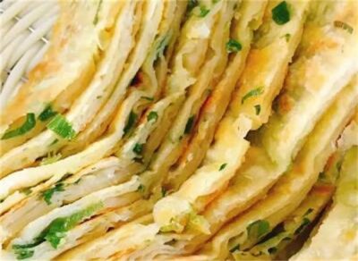 ​葱花饼的家常做法 这样做葱花饼