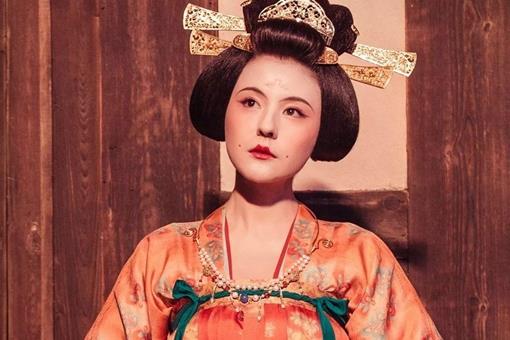 唐朝服饰女装介绍