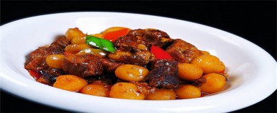 ​鸳鸯主要食物是什么 鸳鸯不能和什么一起吃