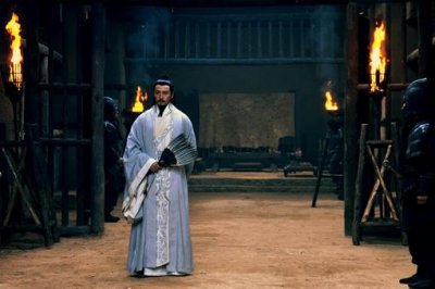 ​诸葛亮去世后诸葛瞻为什么没能继承父位?是刘禅故意限制诸葛家势力么?