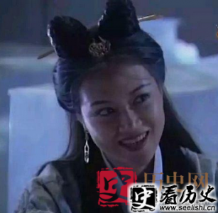 ​李秋水的师姐是谁 李秋水师姐天山童姥的简介