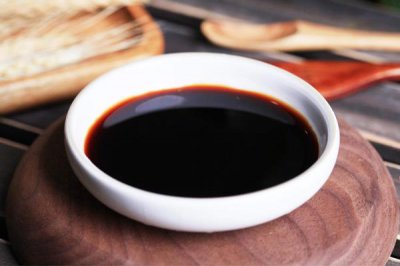 ​上色用生抽还是老抽 当然是老抽