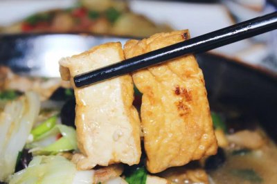 ​最早的豆腐是谁发明的（关于豆腐来历的故事和传说）