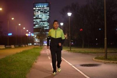 ​夜跑跑多久可以减肥 夜跑需要天天跑吗
