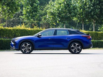 ​凡尔赛C5 X2021款1.6T落地价最低多少钱？凡尔赛C5 X优惠价