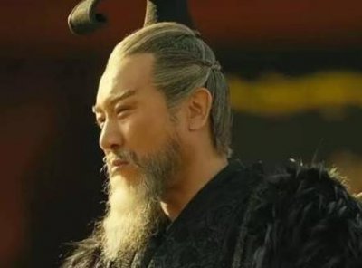 ​曹丕有何过人之处？他为什么能胜过曹植成功继位？