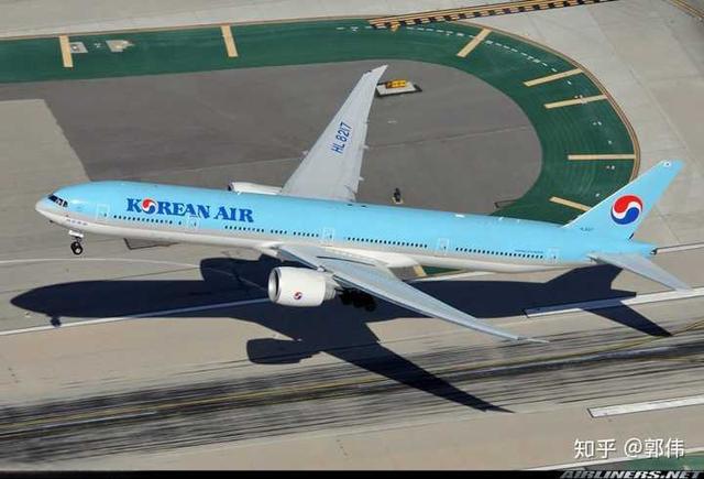 如何区分波音777的不同型号，比如200,200er，300，300er，怎样从外形区分？-
