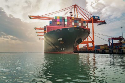 ​红海船只改道“后遗症”：额外碳排放相当于同期新增900万辆汽车