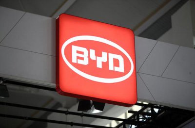 ​比亚迪高管：华为和小米手机大部分都是比亚迪生产