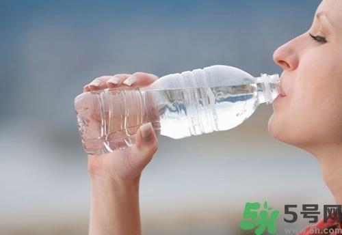 皮肤不白是什么原因？皮肤不白怎么办
