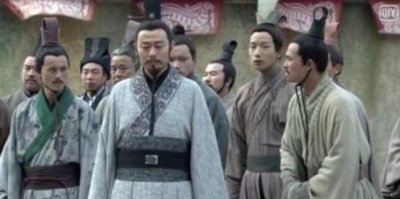 ​古代的官和吏有什么不一样吗？