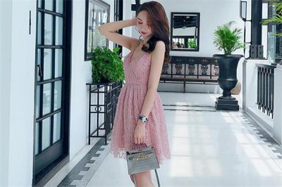 ​裸粉色衣服适合什么肤色 大部分人都适合