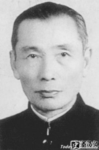 ​潘梓年简介 潘梓年与潘汉年是什么关系