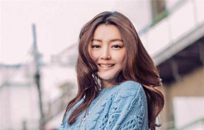 ​如何在吵架时像吐槽大会一样表达自己的观点，避免情绪失控？