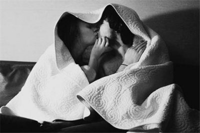 ​哄女朋友开心的话！逗笑女友不正经的情话！