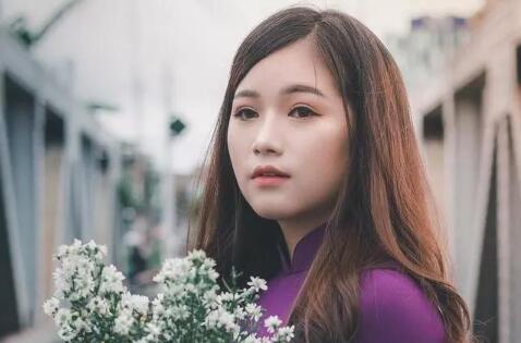 女生最容易感动的细节想办法解决问题