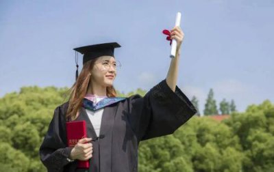 ​女朋友学历比我高很多压力大怎么办？