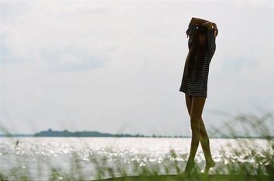 ​跟女生聊天总感觉她心不在焉怎么办，女生聊天不上心怎么回事