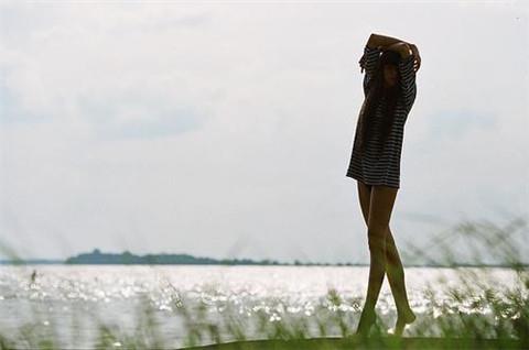 跟女生聊天总感觉她心不在焉怎么办