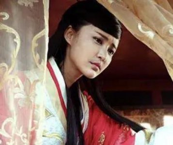 ​刘解忧的家世怎样？她是谁的女儿？